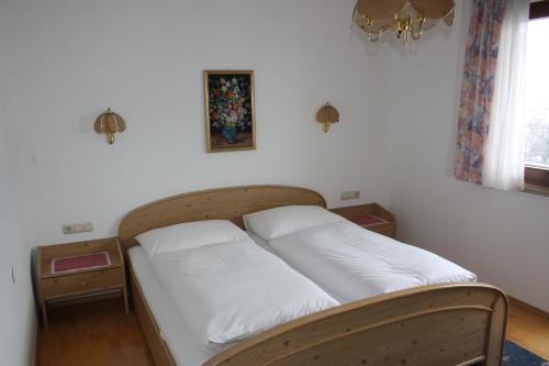 Postel nebo postele na pokoji v ubytování Haus Gassner