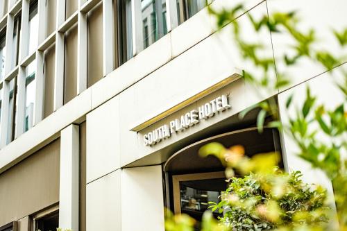 Gallery image of South Place Hotel in London