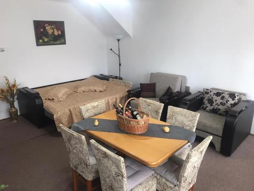 Khu vực ghế ngồi tại Casa MIKHA