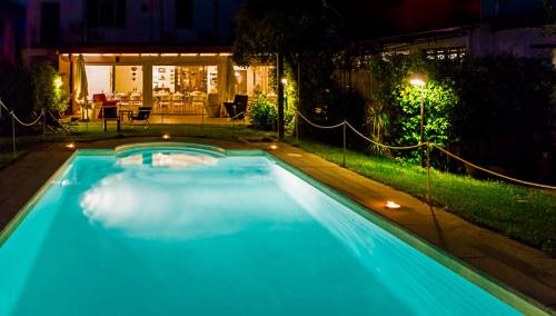 Bazén v ubytování Hotel Sette Archi nebo v jeho okolí