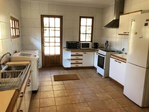 Kuchyň nebo kuchyňský kout v ubytování Casa Los Ciervos