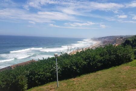 Gallery image of 27 Umdloti Stunning sea views in Umdloti