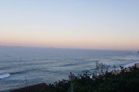 Gallery image of 27 Umdloti Stunning sea views in Umdloti