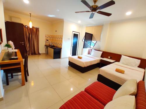 Gallery image of Shell Out Cenang Beach Resort in Pantai Cenang