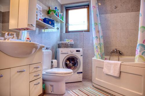 Koupelna v ubytování Apartment Nela