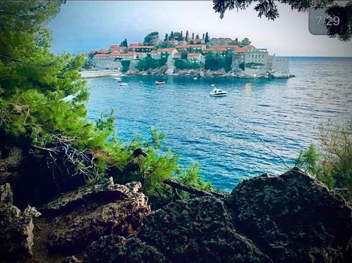 Galeriebild der Unterkunft Sound of the Sea Apartment in Sveti Stefan