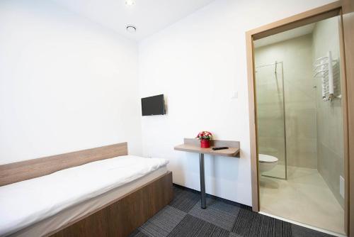מיטה או מיטות בחדר ב-Hostel SMS