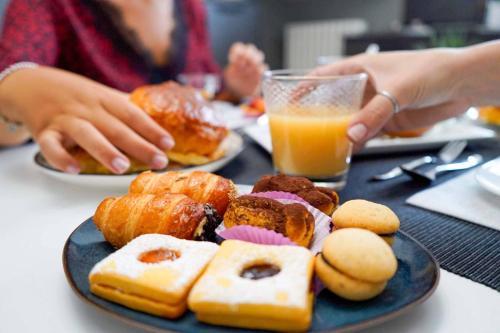 Makanan di atau berdekatan penginapan & sarapan