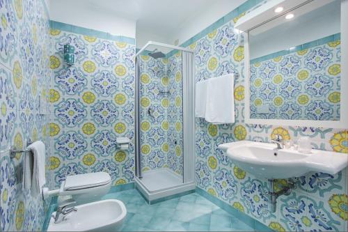 Kúpeľňa v ubytovaní Hotel Ascot Sorrento