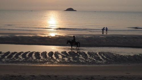 Φωτογραφία από το άλμπουμ του Baan Nub Kluen Condo - Hua Hin σε Ban Khao Takiap