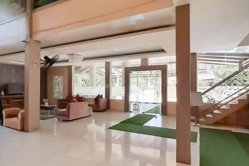 Posezení v ubytování Pakansari Guest Inn Mitra RedDoorz