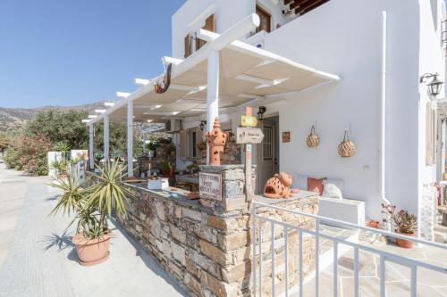 Afbeelding uit fotogalerij van Irini pension in Platis Yialos Sifnos