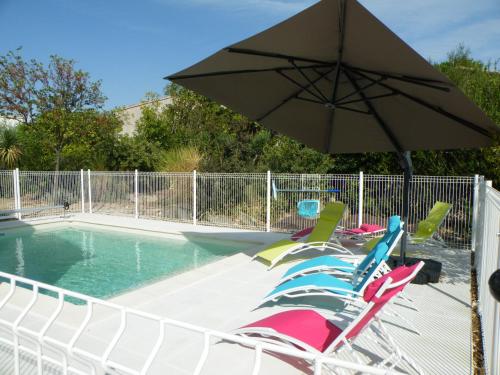 Billede fra billedgalleriet på Maison tout confort avec piscine à Bedarrides i Bédarrides