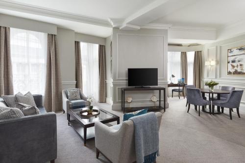 Midland Suite