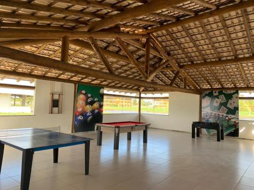 Η αίθουσα παιχνιδιών του Condomínio e resort Villa das Águas - Praia do Saco SE