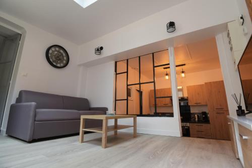 Zona d'estar a Cosy appartement Hyper centre ville avec cour + Patio