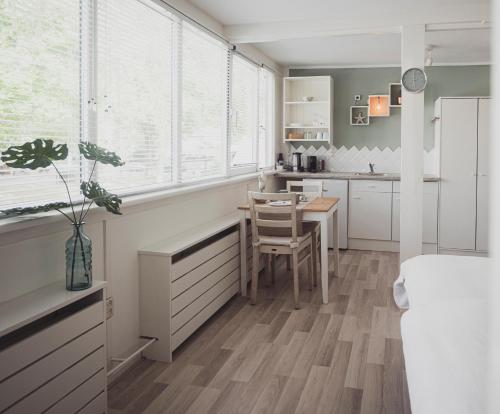 Kuchyň nebo kuchyňský kout v ubytování B&B Het Ruime Sop