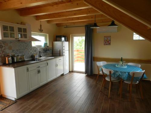 Φωτογραφία από το άλμπουμ του Szamóca Vendégház-Kőröshegy (Balaton) σε Kőröshegy