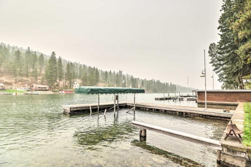 Flathead Lake Waterfront Cabin with Dock, Kayaks