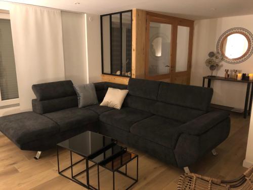 L'Atelier- Appartement, Sauna, Jardin, Centre Ville, proche commerces et restaurants