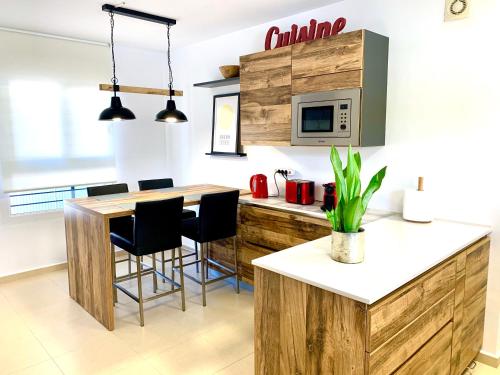 Gallery image of 9 Moderna Villa Independiente -Jacuzzi- Gran Alacant in Puerto Marino