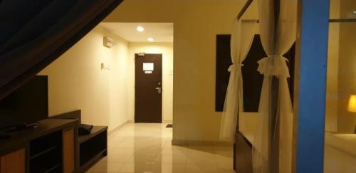 Φωτογραφία από το άλμπουμ του Gold Coast Rose Studio σε Banting