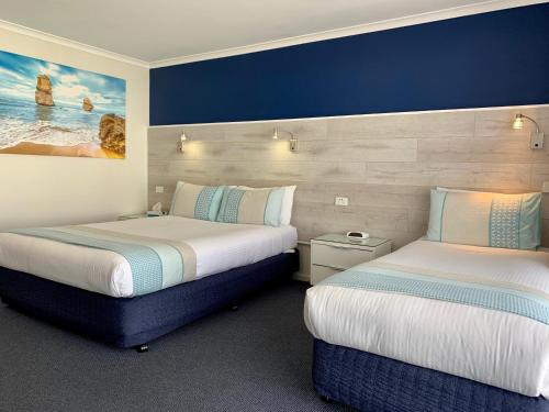 Cama o camas de una habitación en Apollo Bay Waterfront Motor Inn