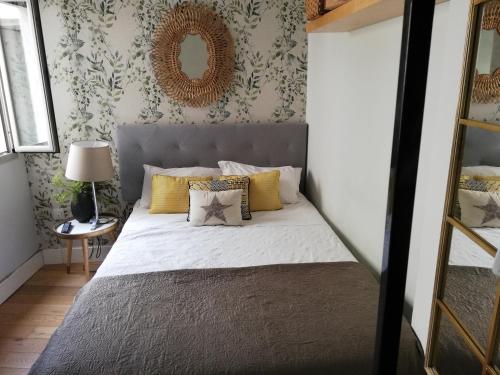 Duplex and terrace overlooking Giralda