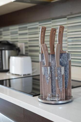 Una cocina o cocineta en The Nicol Hotel Bedfordview