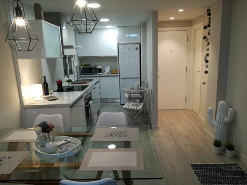 Kuchyňa alebo kuchynka v ubytovaní Apartamento coqueto, parking incluido