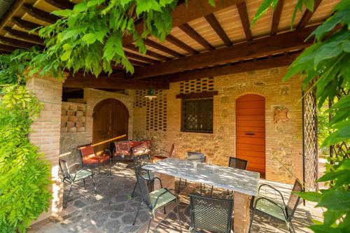 Κήπος έξω από το Agriturismo Canale
