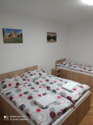 Postel nebo postele na pokoji v ubytování Apartmán u Davida
