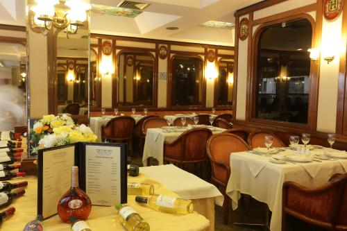 Restaurace v ubytování Hotel Gran Corona