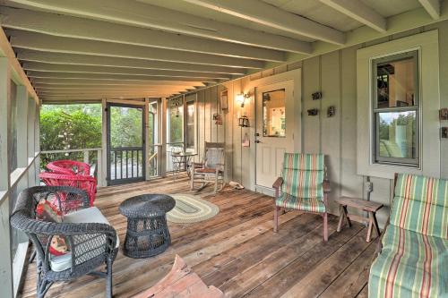 Gallery image of Secluded Pisgah National Forest Retreat with Views! in Brevard