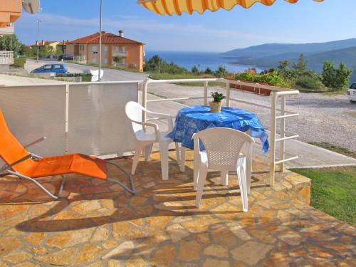 Apartment Chantal-3 by Interhome