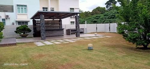 Jardín al aire libre en Shamrock Villas Corner OR Seaview OR Standard