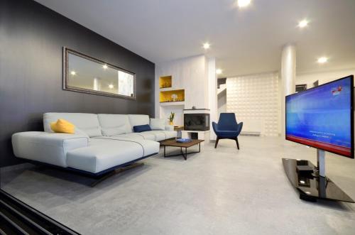 Villa Grace a luxury villa in Makarska, heated pool