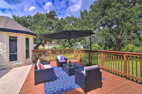 Gallery image of Downtown Boerne Home on Cibolo Creek with Fire Pit in Boerne