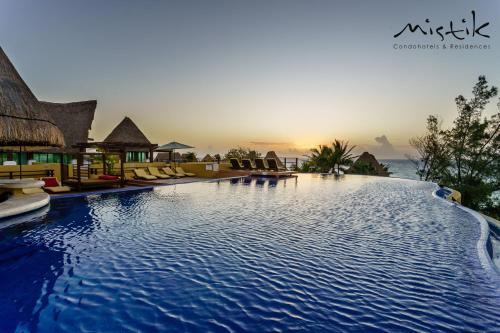 Pueblito Escondido by Mistik Vacation Rentals en Playa del Carmen