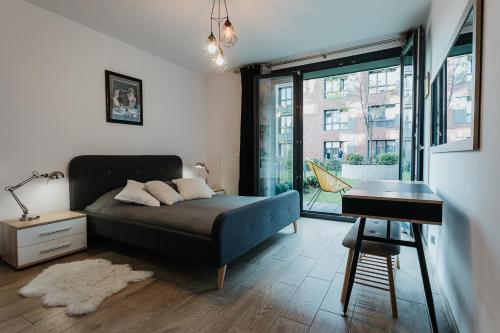 Afbeelding uit fotogalerij van Garden - Quiet Apartment in the City Center in Krakau