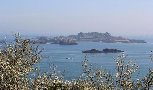 Foto da galeria de Maison d'hôtes du Carrec em Paimpol