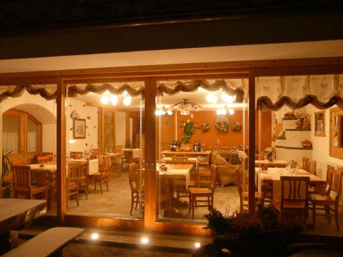 Ресторан / где поесть в Agriturismo Raethia