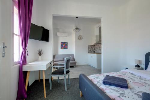 TV a/nebo společenská místnost v ubytování Hostel Musala