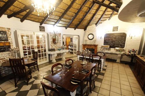 Restaurace v ubytování Arcadia 4star Guesthouse Kroonstad
