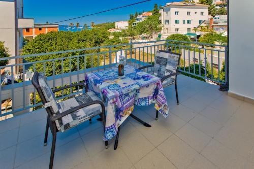 Een balkon of terras bij Apartments Hruban