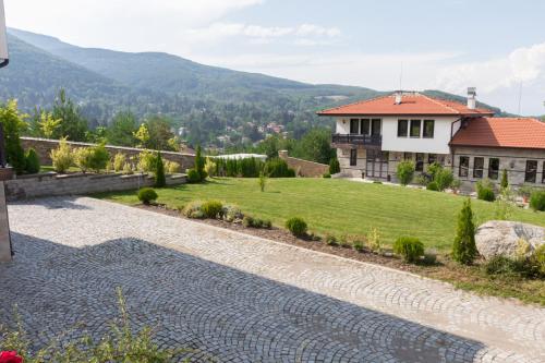 Afbeelding uit fotogalerij van КОМПЛЕКС БОГДАНА in Bistritsa