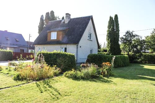 Zahrada ubytování Krusttēvu māja