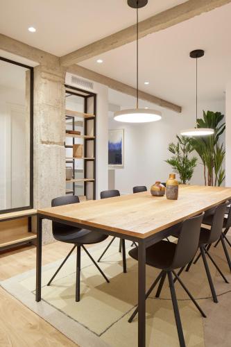 Jai Alai 54 by FeelFree Rentals