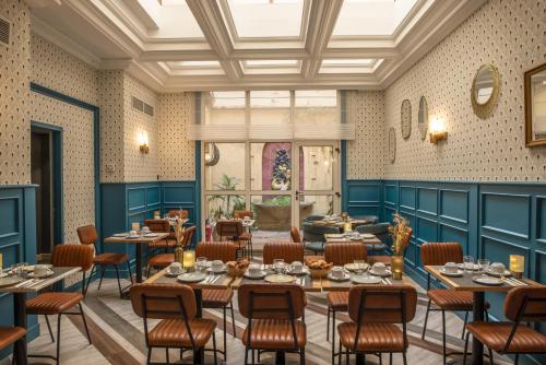 Posezení v ubytování Hôtel Le Bristol