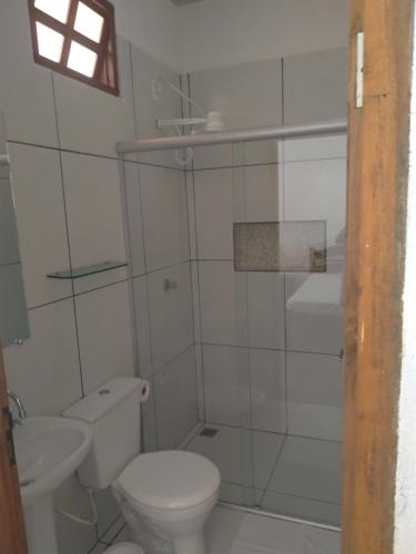 Phòng tắm tại Chalés Beira Rio
